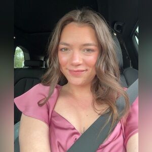 Meet your Posher, Jade